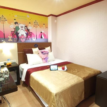 Golden Swallow Hotel Xinzhu Zewnętrze zdjęcie