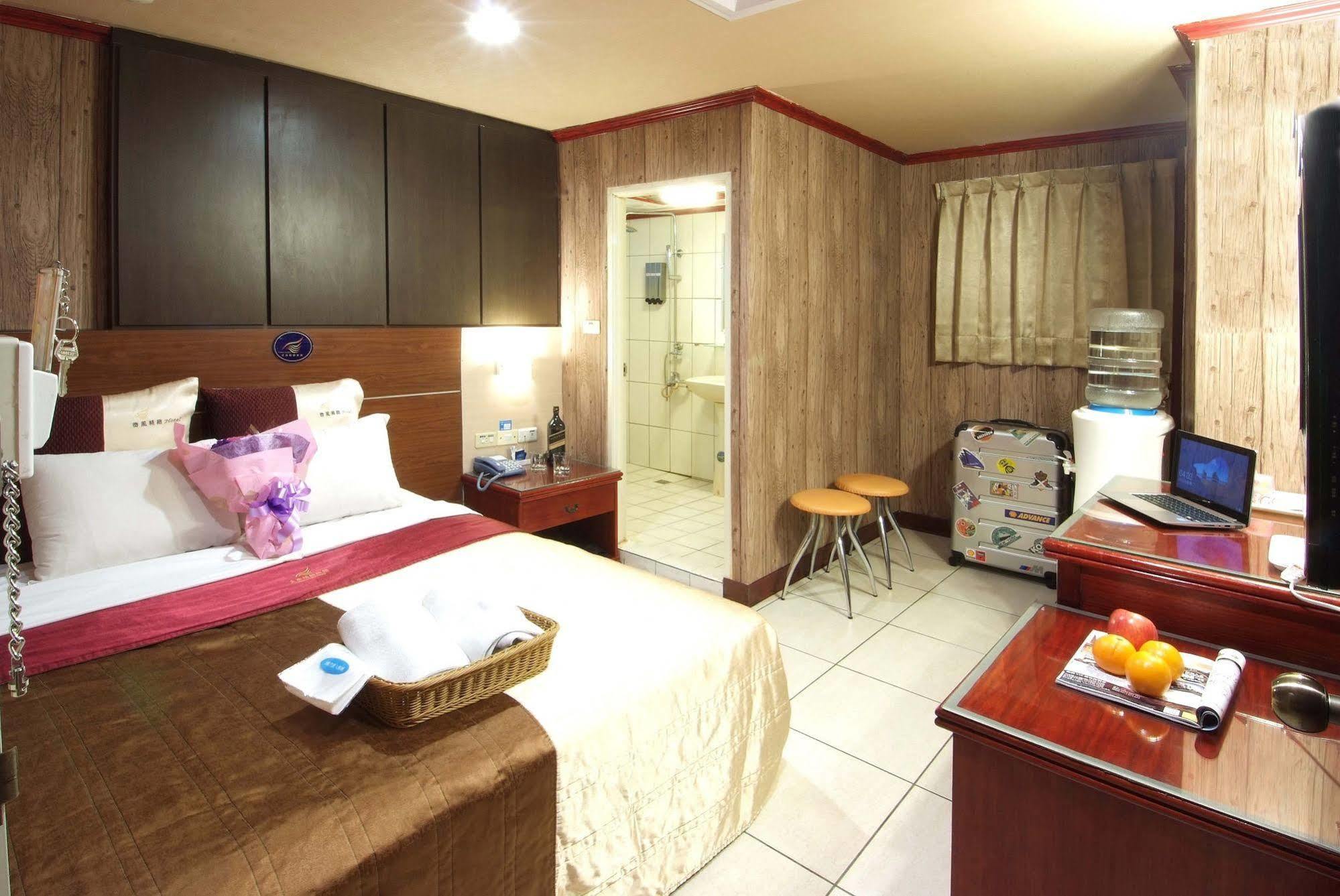 Golden Swallow Hotel Xinzhu Zewnętrze zdjęcie