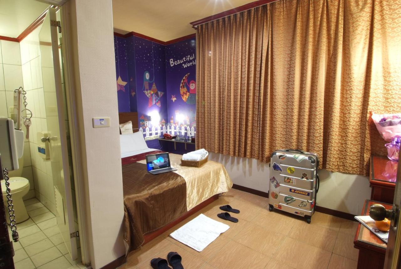 Golden Swallow Hotel Xinzhu Zewnętrze zdjęcie